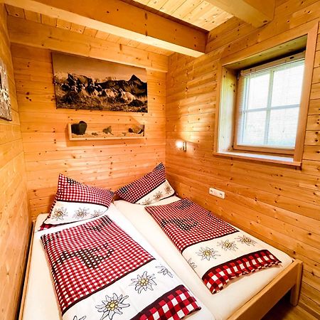 Damuelser Holzhusアパートメント エクステリア 写真