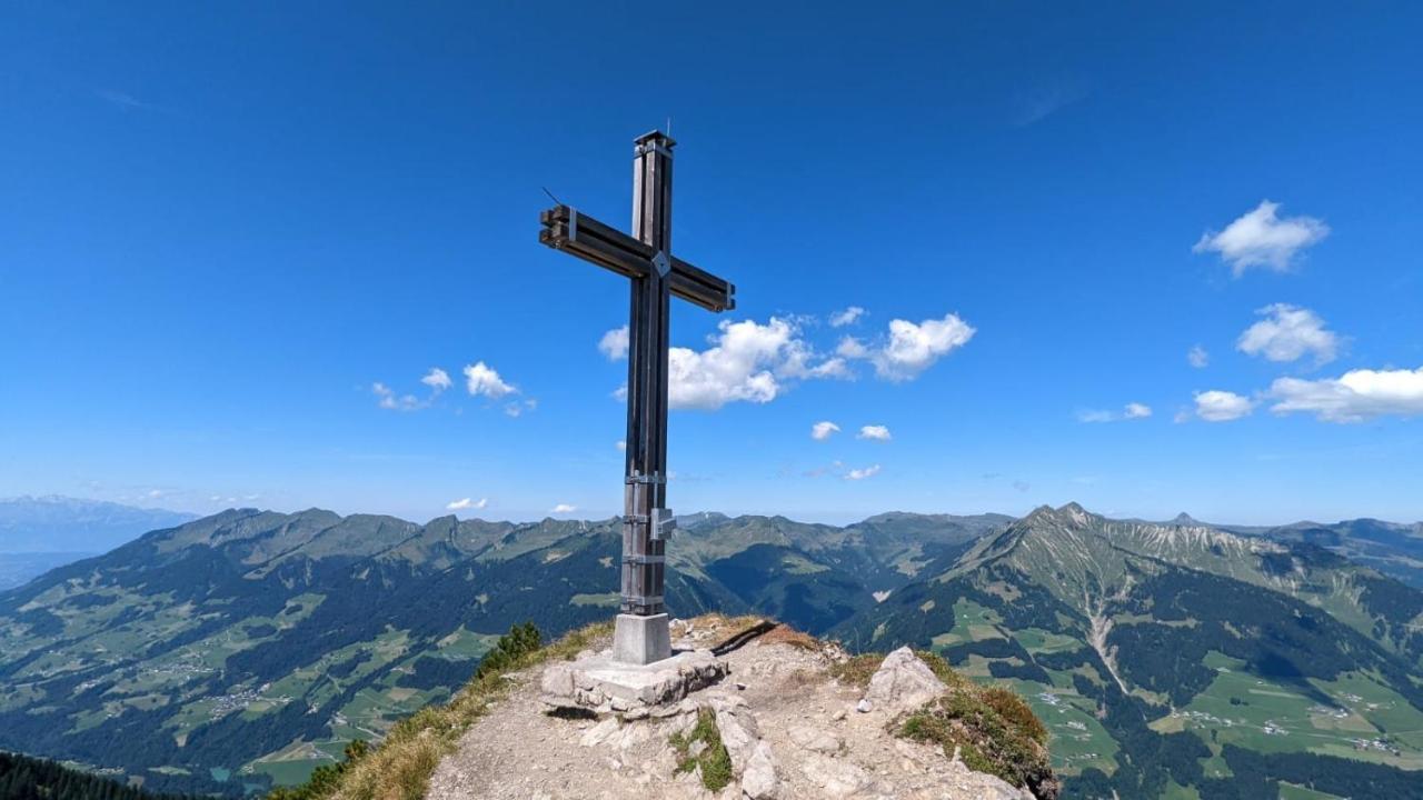 Damuelser Holzhusアパートメント エクステリア 写真