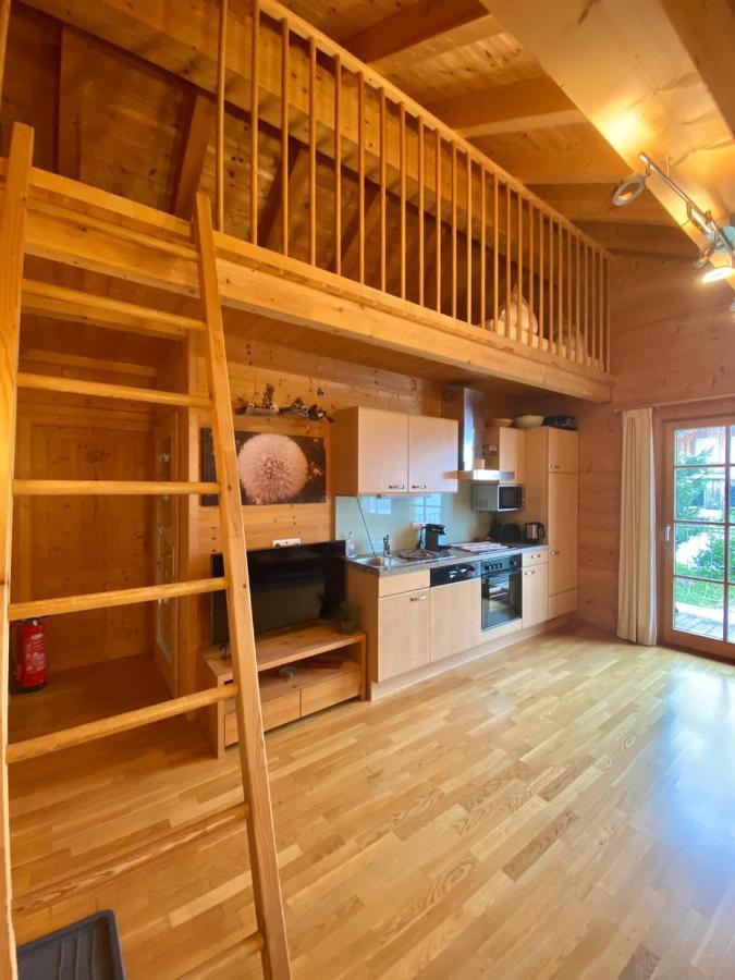 Damuelser Holzhusアパートメント エクステリア 写真